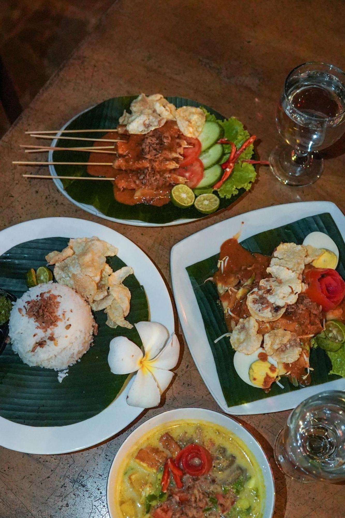 Air Manis Hillside Villa Cafe & Resto Padang  Esterno foto